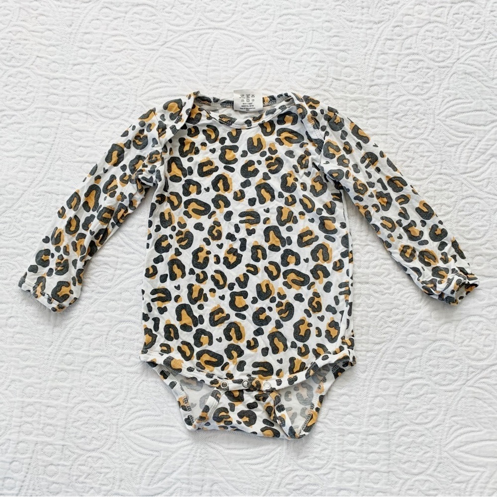 SpearmintLove Baby Leopard Print‎ Bodysuit